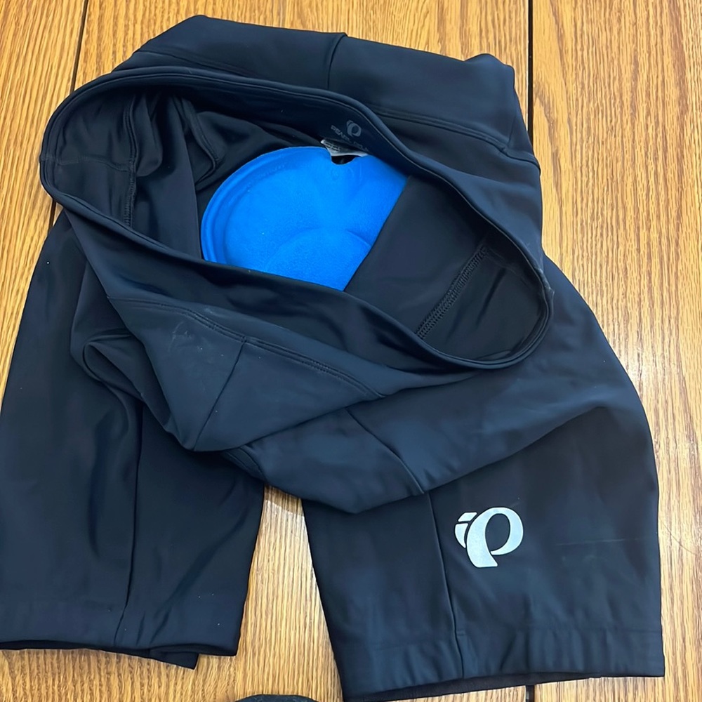 Pearl Izumi padded bike shorts